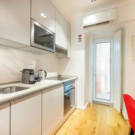 Guestready - Glorious Near Miradouro Da Graca Lissabon
