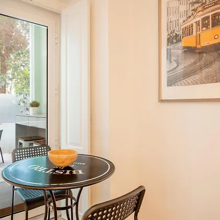 Guestready - Glorious Near Miradouro Da Graca * Lissabon